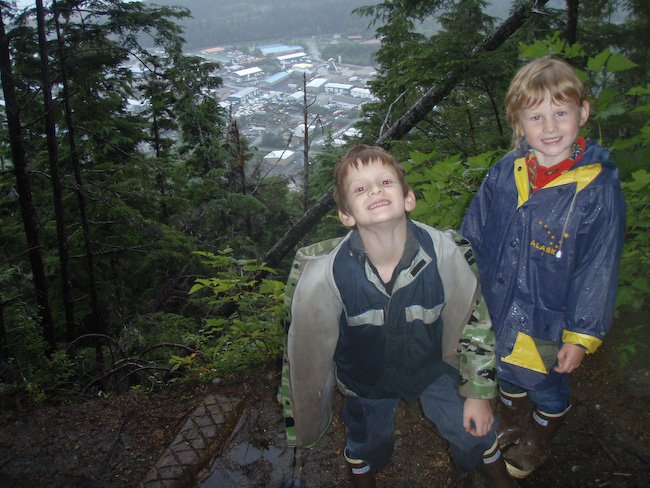 Connor and Rowan at First Viewpoint on Verstovia Trail